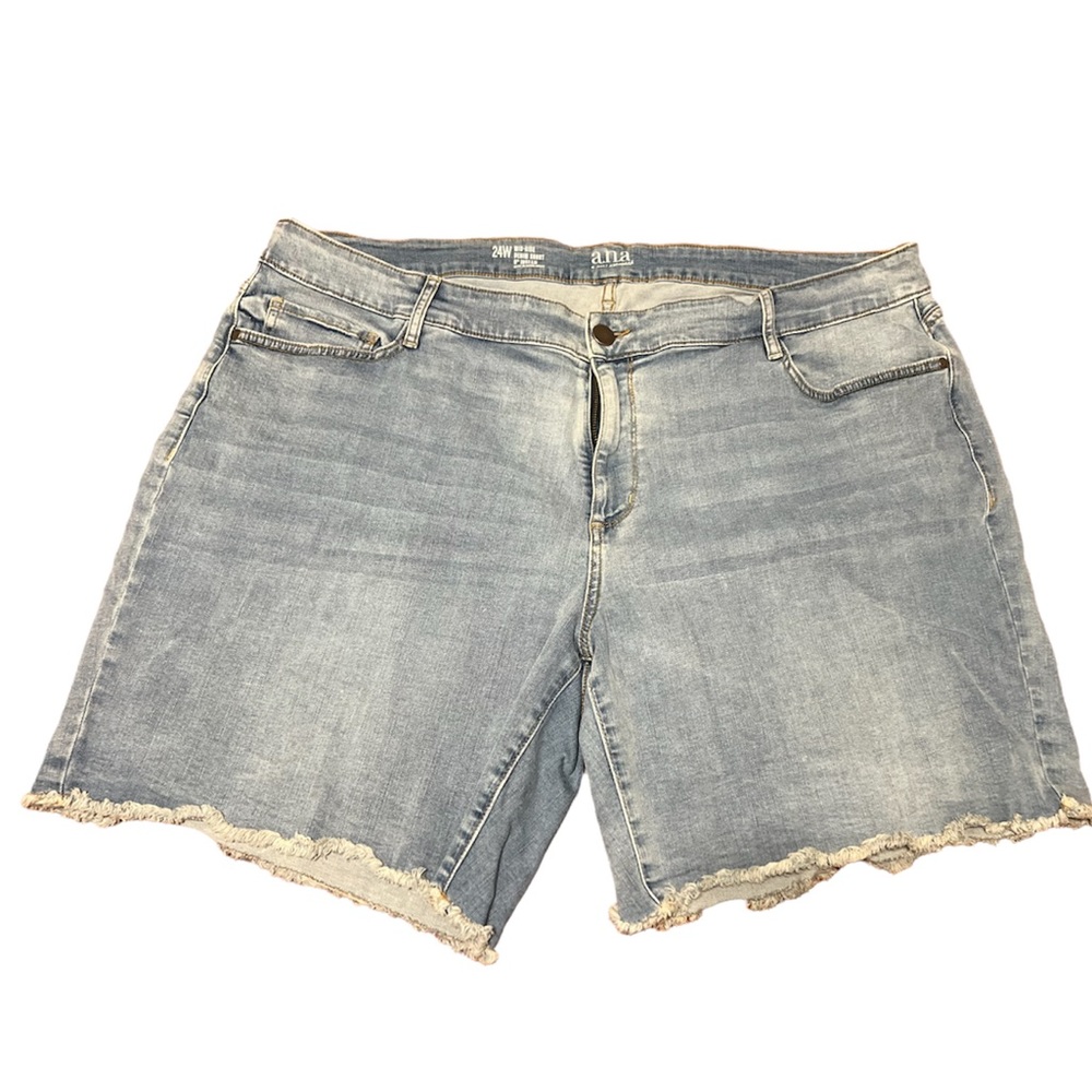 Light Wash ANA Denim Shorts